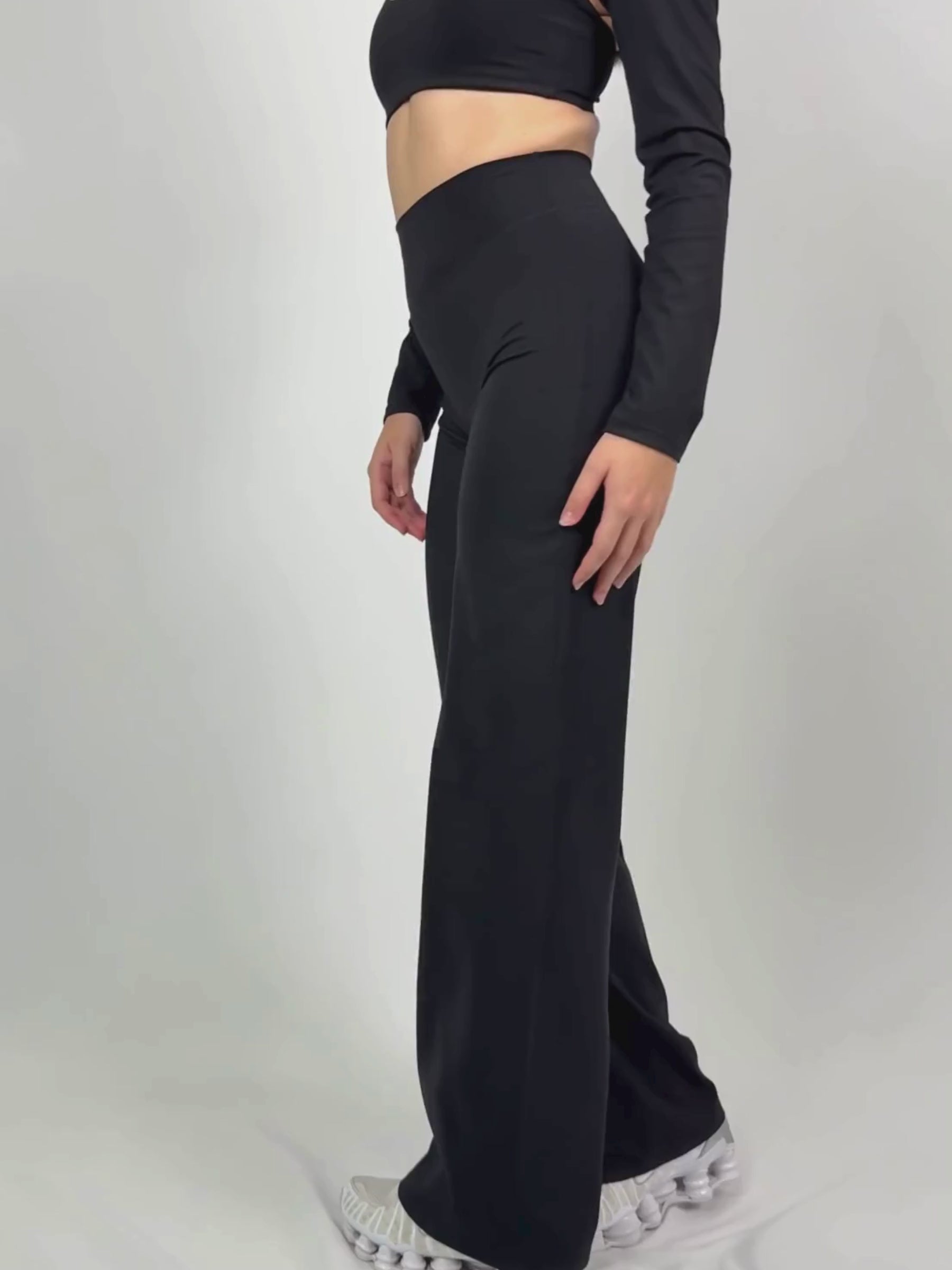 NubeLuxe Straight Leg Pants